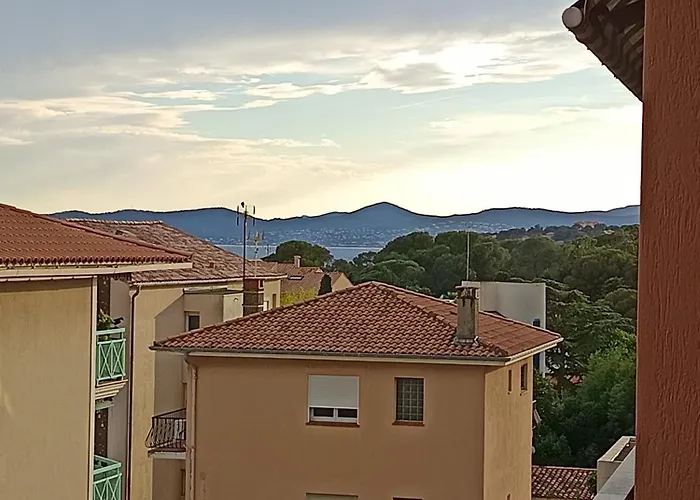 Апартаменти 2 Pieces Terrasse Proche