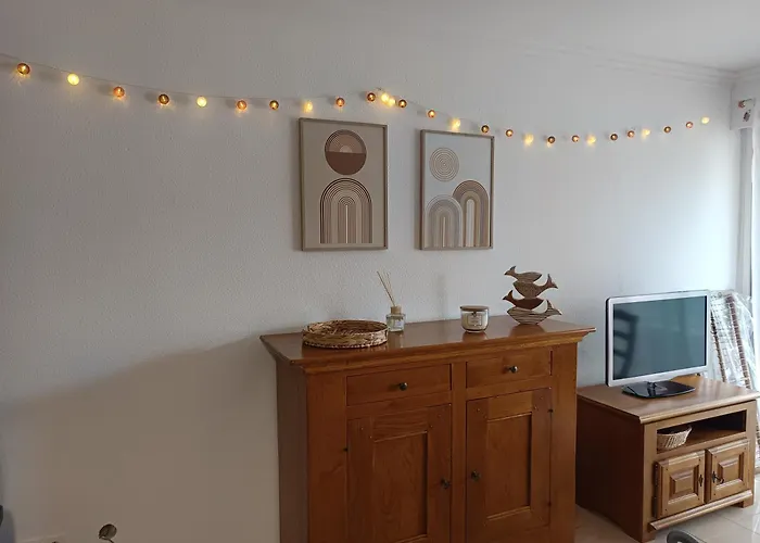 2 Pieces Terrasse Proche Апартаменти *